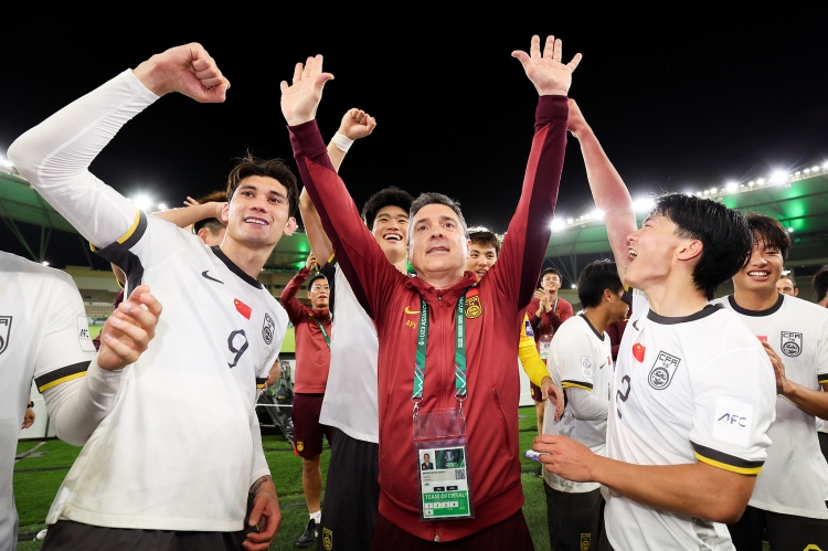 大乐透开奖号码公告-尊重规律！安东尼奥18年起带U15国足一路栽培 邵佳一曾任领队助教